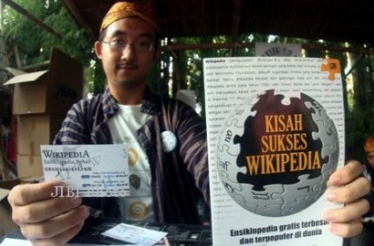 Menilik Dinamika Wikipedia Jawa di Jejaring Sosial