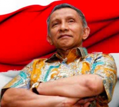 Pembunuhan Karakter terhadap Prof. Amien Rais Sudah Lama Terjadi, Sejalan dengan Pembodohan Rakyat Dalam Politik