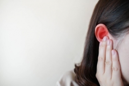 Telinga Sering Berdenging? Hati-hati Pertanda Tinnitus 