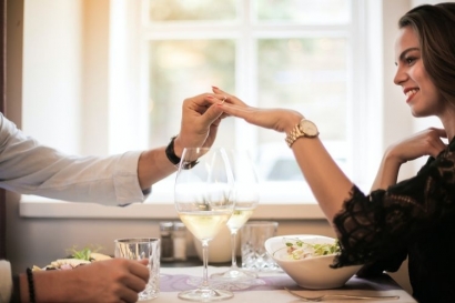 Sebelum Menikah, Siapkan Diri untuk Menerima dan Menjalani Empat Tantangan Ini