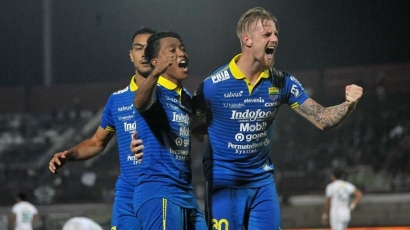 Laga Panas Piala Menpora, Persib Bandung Vs Bali United