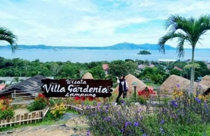 Kabar Wisata: Memandang Laut Luas dari Bukit Villa Gardenia