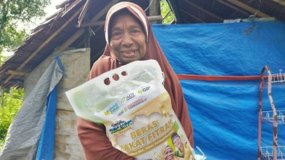 Kilas Balik Ramadan 2020, Kala Zakat Fitrah Bahagiakan Pengungsi Gempa Maluku