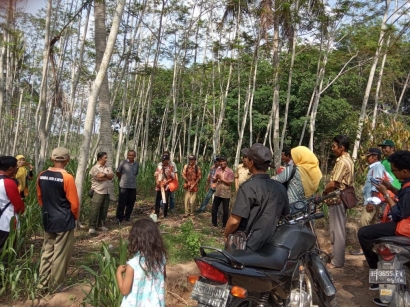 Mengubah Paradigma Petani Hutan Tanaman Rakyat Desa Srikaton Melalui Pelatihan Master Tree Grower (MTG)