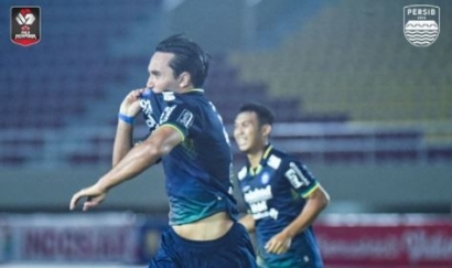 Piala Menpora: Persib Bandung Melaju ke Final setelah Menahan Imbang PS Sleman