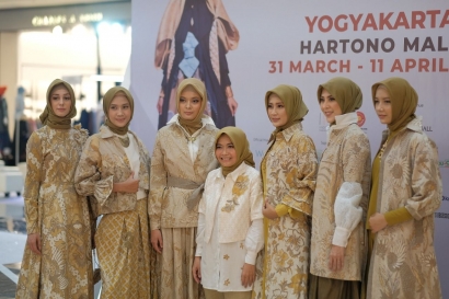 Intip Koleksi Batik Tulis Tuty Adib di Muffest 2021