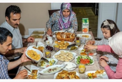 "Ramadhan di Tengah Pandemi Menambah Keharmonisan Keluarga"