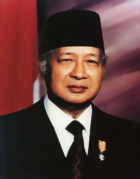 Capaian dan Warisan Politik Luar Negeri Era Presiden Soeharto (Orde Baru)