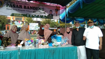 BUMDes Makmur Jaya Pengulu, Ramaikan Pasar Bandeng Aloon-Aloon Sidayu