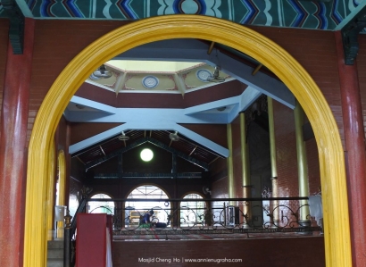 Merah, Hijau, dan Kuning di Masjid H Muhammad Cheng Hoo Surabaya