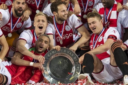 Ajax Amsterdam, Jawara Liga Belanda 2021