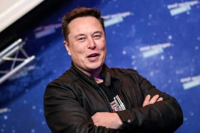 5 Momen Aneh dan Kontroversial dari Elon Musk