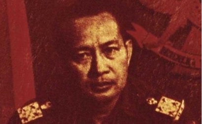 Topeng Gajah Mada, 32 Tahun Soeharto, dan Wangsit yang Tak Kesampaian