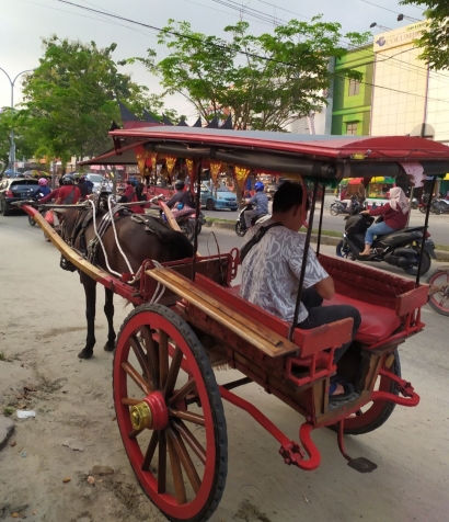 Kusir Kuda Delman di Duri Raup Pendapatan 500 Ribu Rupiah Perhari
