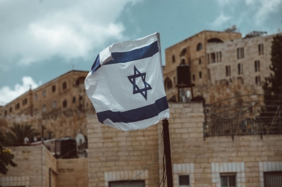Memahami Konflik Israel-Palestina dengan Pikiran yang Adil