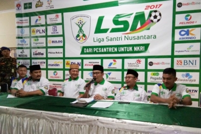 Sepak Bola dalam Pusaran NU dan Muhammadiyah