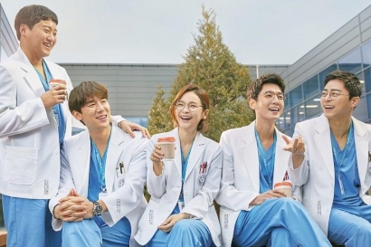 Hospital Playlist 2 dan 4 Drama Korea Terbaru Siap Rilis di Bulan Juni 2021