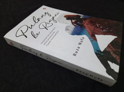 Review Buku "Pulang ke Rinjani" Karya Reza Nufa