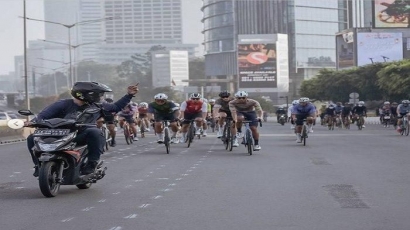 Pesepeda Versus Pemotor, Konflik Antar Kelas Sosial di Jalan Raya Jakarta