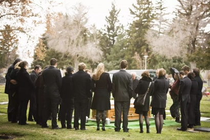 Saat Kematian Keluarga Dijadikan Konten, Ada yang Salah dengan Moral Kita