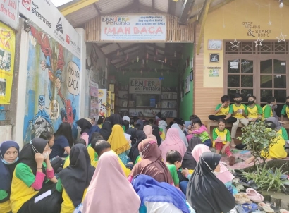 TBM di Kaki Gunung Salak Menuju Kampung Literasi