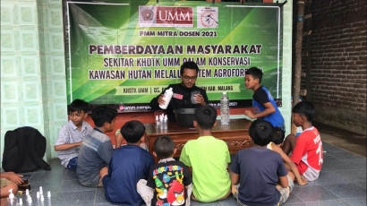 Mahasiswa PMM Mitra Dosen UMM Memberikan Edukasi Pentingnya Menjaga Kebersihan di Tengah Pandemi