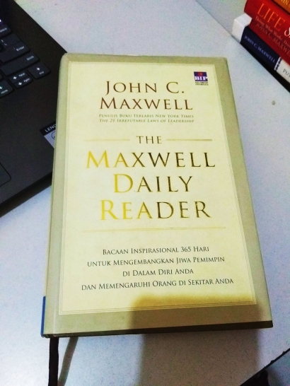 Literasi Nurani 6: The Maxwell Daily Reader, Kepemimpinan sebagai Habitus