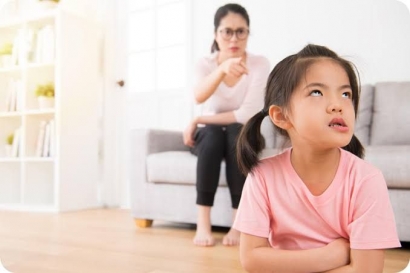 Dibandingkan dengan Anak Tetangga Itu Terasa Menyakitkan, Sudahkah Para Orangtua Paham Memikirkan Dampaknya?
