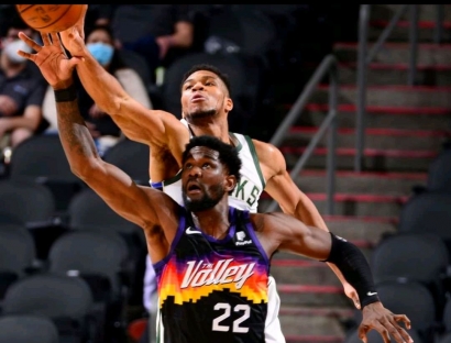 NBA Finals 2021: Phoenix Suns Menang Game 1, Deandre Ayton Menggila