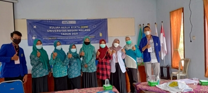 Mahasiswa KKN Pulang Kampung Universitas Negeri Malang (UM) Laksanakan Sosialisasi Covid-19 dan Vaksinasi di Desa Nglebak