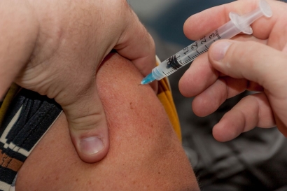 Testimoni: Suntik Vaksin Covid-19 Sudah Tak Sakit Lagi