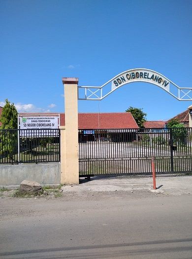 Kunjungan Mahasiswa Kuliah Kerja Nyata (KKN) Universitas Pendidikan Indonesia ke SD Negeri Ciborelang IV