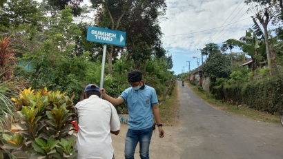 Mahasiswa KKN UM 2021 Telah Melaksanakan Pemasangan Plakat Penunjuk Jalan di Dusun Bangsri Desa Pamotan Kabupaten Malang