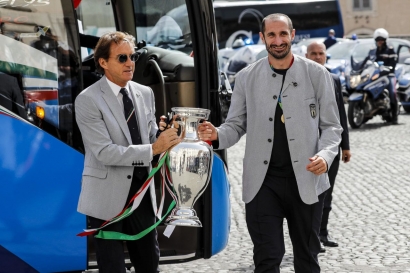 Roberto Mancini: "Gli Azzurri adalah Talenta, Humanis dan Kegembiraan"