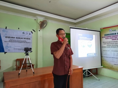 Usaha Mahasiswa KKN UM dalam Memaksimalkan Pemasaran Bibit di Desa Juwet