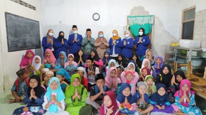 Bantu Syiarkan Al Quran, Mahasiswa KKN UM Adakan Bimbingan Mengaji bagi Anak-Anak Desa Sumberagung