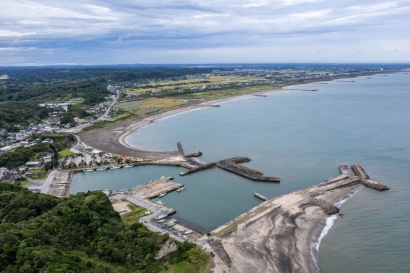 Pantai Tsurigasaki di Ichinomiya, Cerita Peselancar Olimpiade untuk Menaklukan "Kolam Ombak"