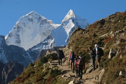 Menggapai Atap Dunia, Everest Base Camp 5365m