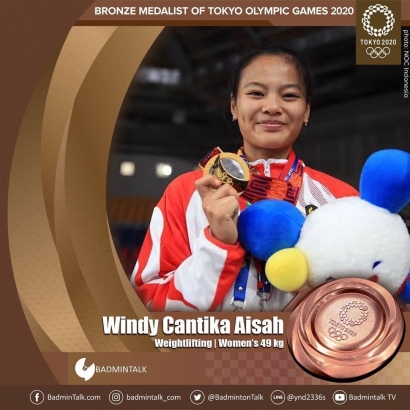 Olimpiade Tokyo 2020: Medali Pertama untuk Indonesia, Windy Berhasil Meraih Perunggu Angkat Berat 49 Kg