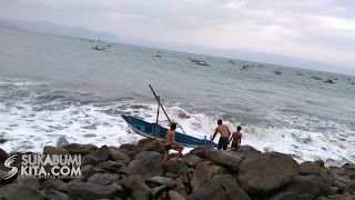 Sedikitnya 12 Nelayan Ikut Tenggelam di Laut Palabuhanratu