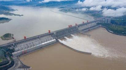 Mengapa Warganet Sinis Komentari Bencana Banjir China?