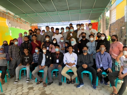 Bangun Kembali Pariwisata Desa Buwun Mas, Mahasiswa KKN Tematik Universitas Mataram Gelar Diskusi Publik dengan Pemuda Desa