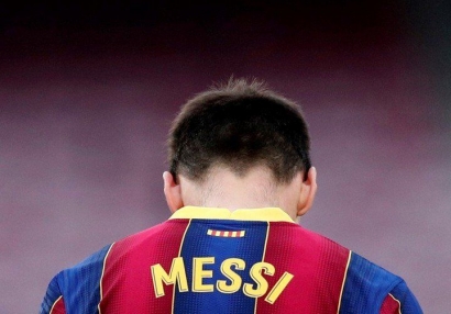Messi Ternyata Sangat Sedih Harus "Putus" dengan Barcelona