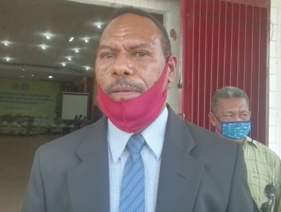 Permohonan Maaf Rektor UNIPA Papua