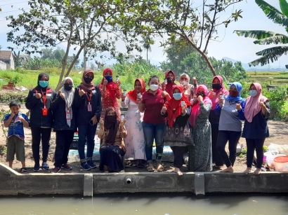 PMM UMM Lakukan Edukasi Pengolahan Hasil Pertanian kepada Ibu-ibu Dusun Ketangi