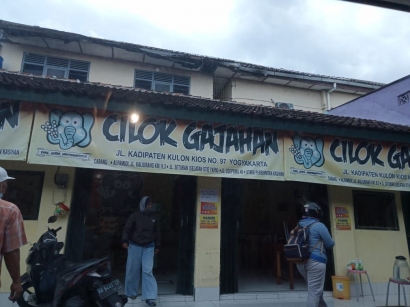 Mencicipi Cilok Gajahan Masih Ngehits di Jogjakarta