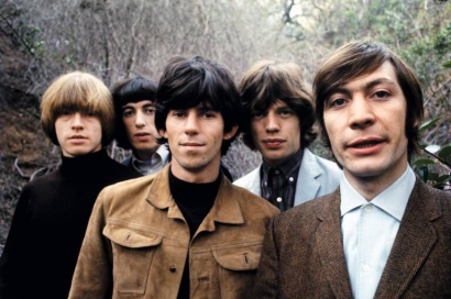 Menikmati Beberapa Nomor Hits Rolling Stones dalam Berbagai Versi