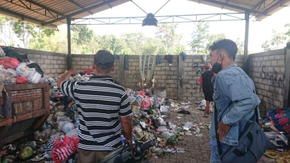 Program Daur Ulang Sampah KSM Tematik Desa Tegalweru