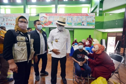 Ridwan Kamil Jadikan Sentra Vaksinasi RU VI sebagai Percontohan Perusahaan Lain di Jawa Barat