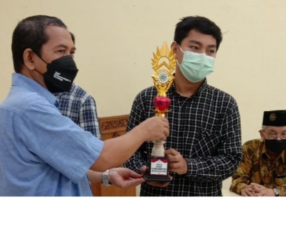 SMK Muhammadiyah 1 Surabaya Raih Juara Video Kreatif